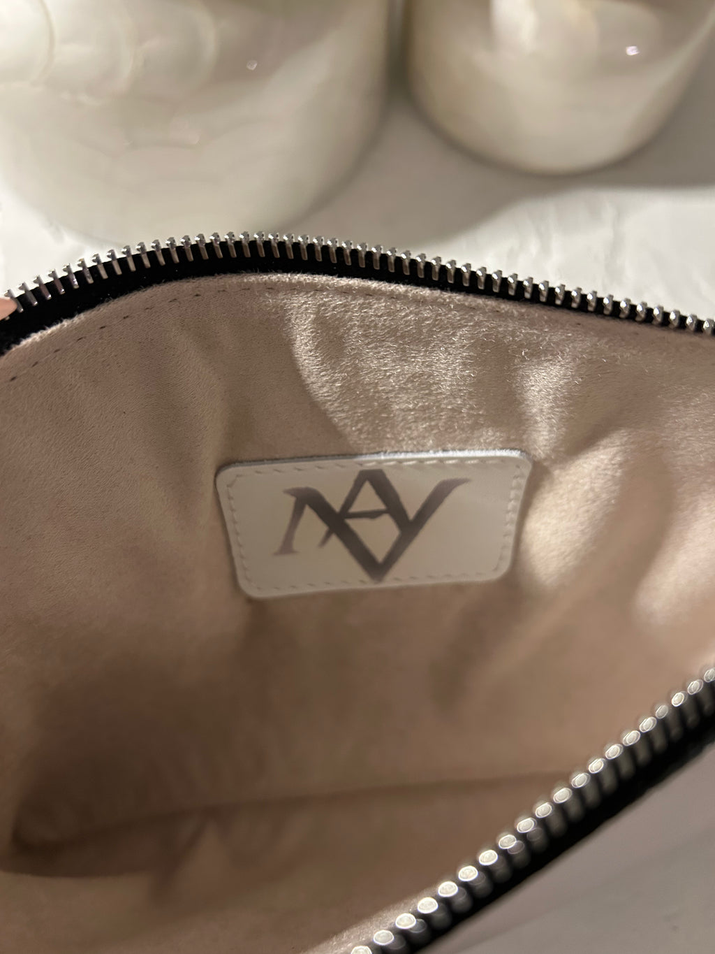 the nappa chain in bone or noir