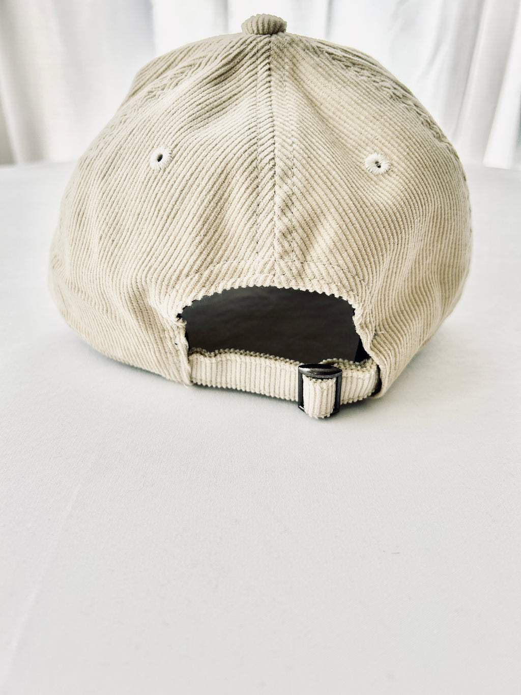 00 cap: stone