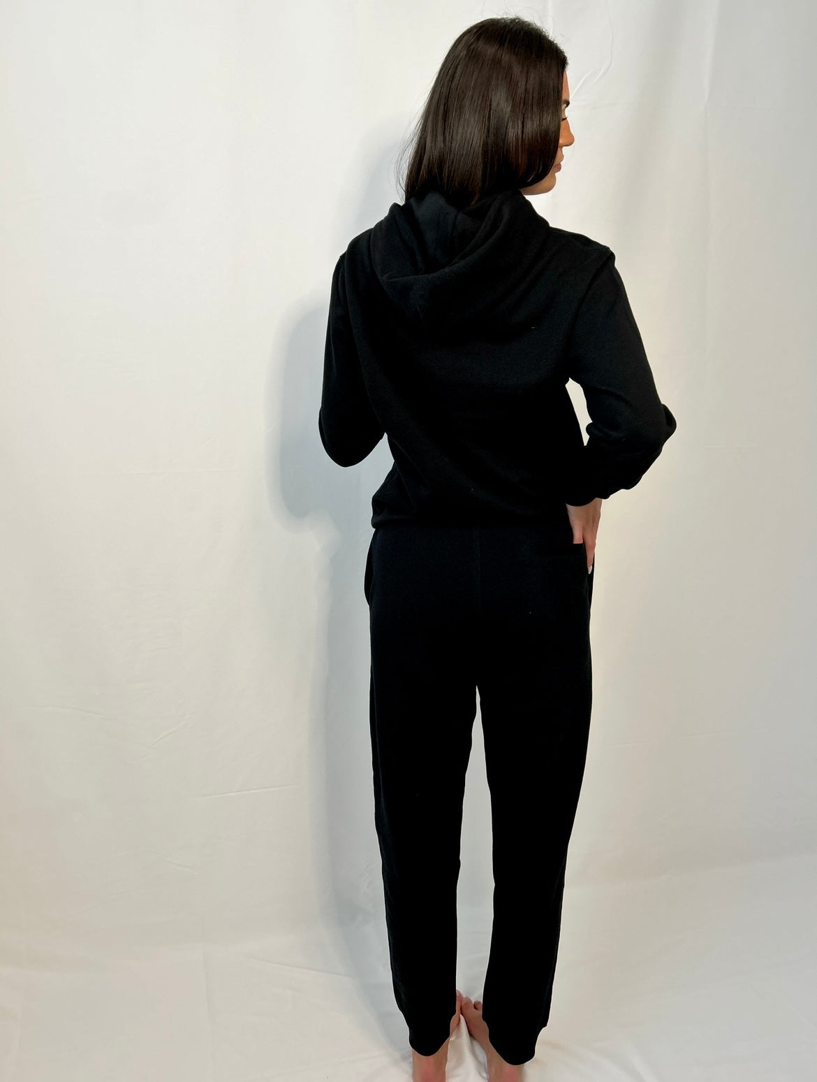 00 jogger: black